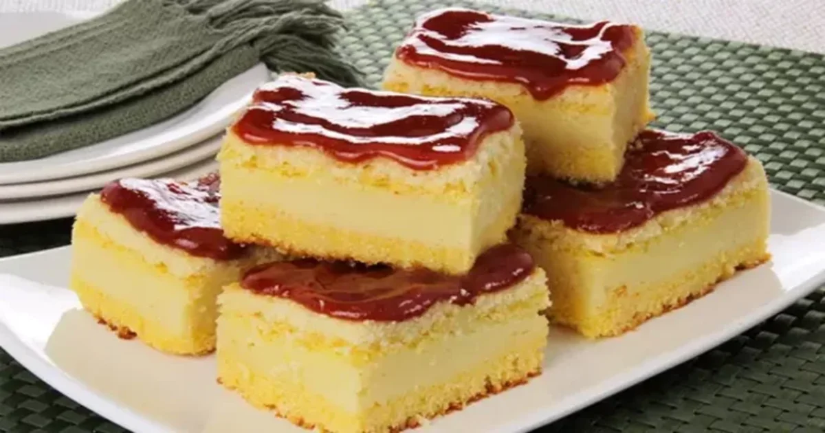 Torta de Maíz con Guayaba y Queso Crema Muy Suave y Fácil