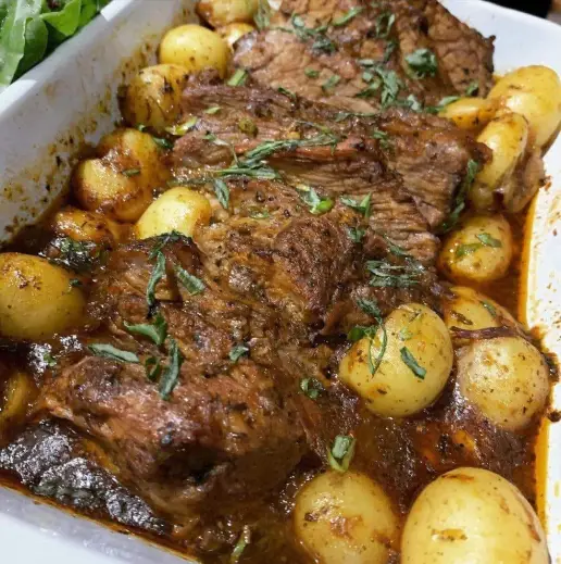 Carne Asada con Patatas: Receta Tradicional y Deliciosa