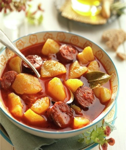 Patatas a la Riojana