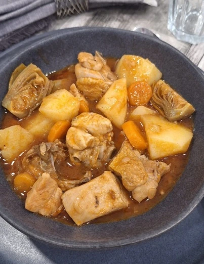 Guiso de Pollo con Patatas