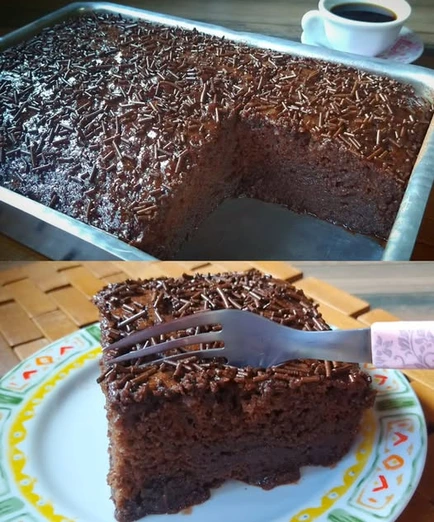 Pastel de chocolate húmedo con granillo de chocolate