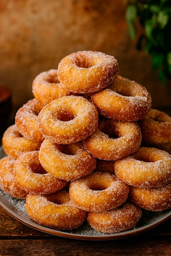 Donas Fritas Espolvoreadas con Azúcar